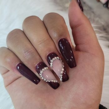Tip Top Nails - Lovely . Nails done by Helen - Nail Salons Near Me - Torrance, California