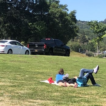 Lagoon Park - Parks Near Me - San Rafael, California
