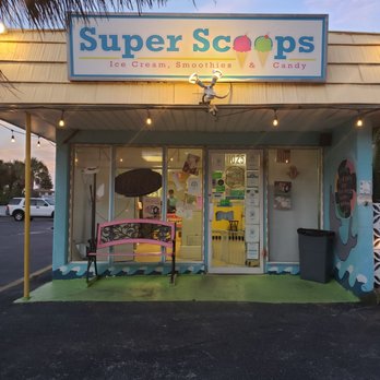 Super Scoops - Ice Cream & Frozen Yogurt Near Me - Treasure Island, Florida