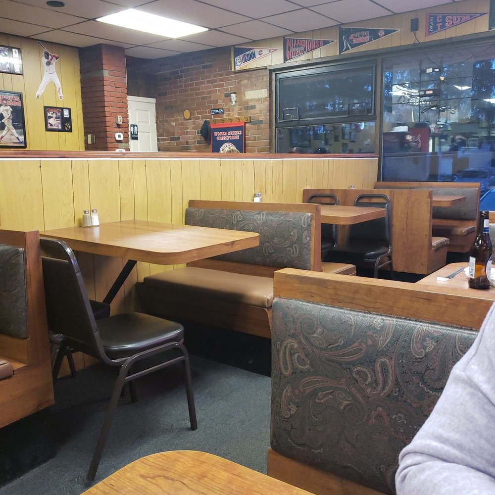 Great Oak Pizza - Classic diner, very clean inside & great, fast service. - Pizza Near Me - Norwich, Connecticut Great Oak Pizza - Classic diner, very clean inside & great, fast service. - Pizza Near Me - Norwich, Connecticut