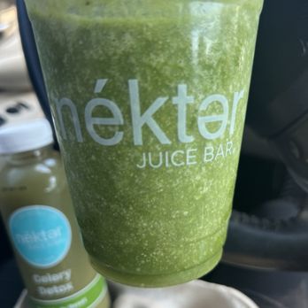 Nekter Juice Bar - Green Smoothie w/chia - Juice Bars & Smoothies Near Me - Bellaire, Texas