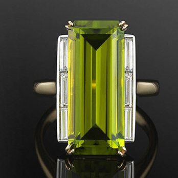 The Diamond Brokers - 4.4ct Peridot with diamond accents set in 14ky. - Jewelry Near Me - Seattle, Washington
