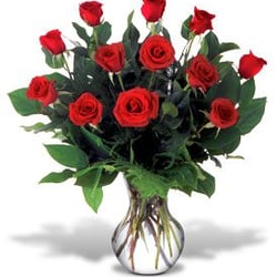 Bouquet Boutique - Dozen Long-stemmed Roses Arranged in a Vase - Order Now!