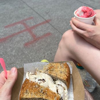 Moonmilk - Ice Cream & Frozen Yogurt Near Me - Toronto, Ontario