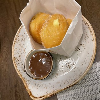 Tavola - Bombolinis - Italian Near Me - Cancún, ROO Tavola - Bombolinis - Italian Near Me - Cancún, ROO