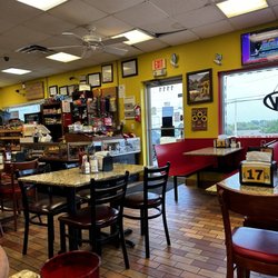 Las Tapatias - Inside