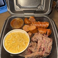 Daddy Bob's Smokewagon - 2 meat plate  Brisket and jalapeños sausage  Mac and cheese  And bbq