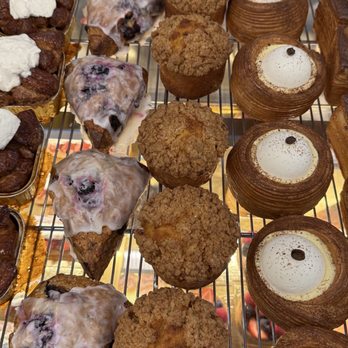 Bready Cafe  - Cafes Near Me - Concord, Ontario