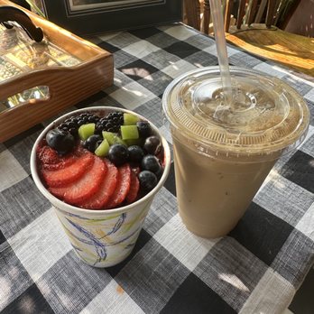 Corner Juice Bar - Juice Bars & Smoothies Near Me - Canton, Maryland