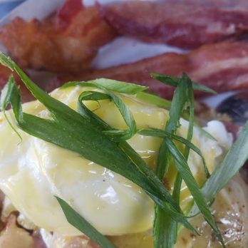 Toast - Ruben's Benedict - Breakfast & Brunch Near Me - Temecula, California Toast - Ruben's Benedict - Breakfast & Brunch Near Me - Temecula, California