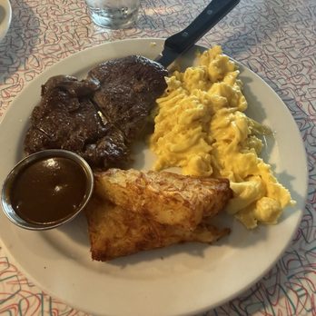 Big Bad Breakfast - Charleston - Marinated Tomato - Breakfast & Brunch Near Me - Charleston, South Carolina