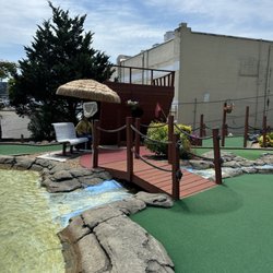Pirate's Paradise Mini Golf