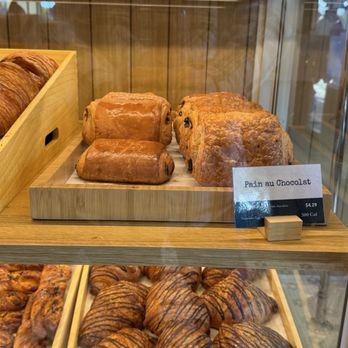Paris Baguette - Bakeries Near Me - Temecula, California