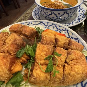President Thai - Salmon with the curry or chi chi sauce on the side. So so good! - Thai Near Me - Pasadena, California