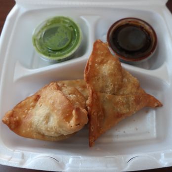 Thalaiva's Indian Kitchen - 2-piece veggie samosa, $4.99 - Indian Near Me - Park Ridge, Illinois