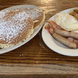 2x2 special - 2 pancakes 2 eggs 2 sausages 2 bacon strips, and homefries