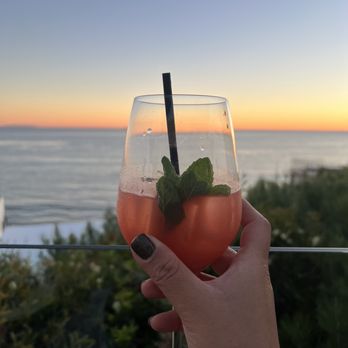 Geoffrey's Malibu - Seafood Near Me - Malibu, California