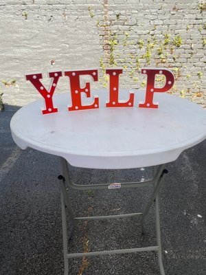 Castleberry Market by null