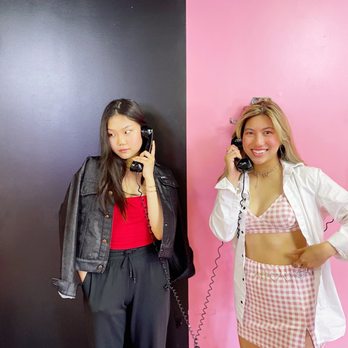 Original Selfie Museum - Telephone/Donut studio - Art Museums Near Me - Seattle, Washington