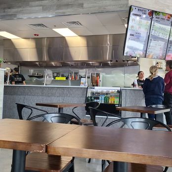 Yeero Revolution - Greek Near Me - Buffalo Grove, Illinois