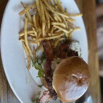 Acova - Bee sting chicken sandwich - New American Near Me - Denver, Colorado Acova - Bee sting chicken sandwich - New American Near Me - Denver, Colorado