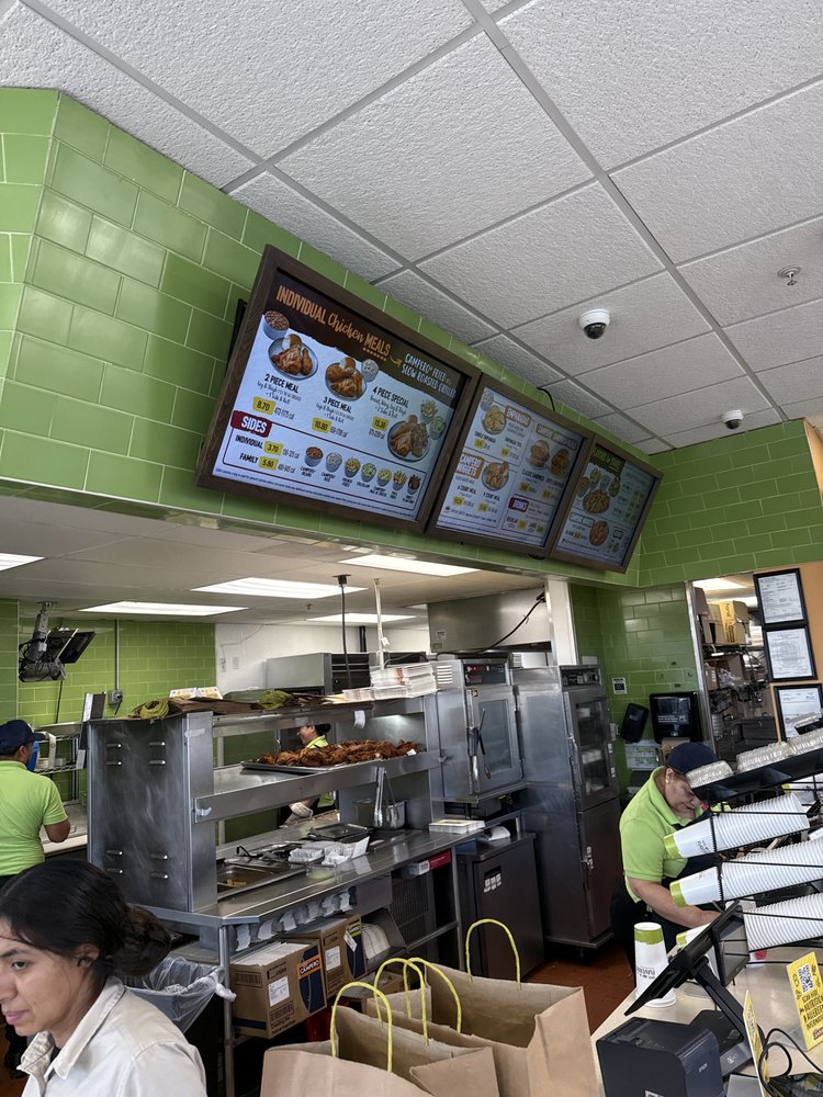 Pollo Campero