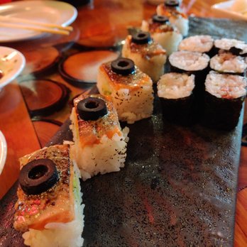 Moltan Roll Bar + Sake - Black salmon battera and negihama roll - Japanese Near Me - Vancouver, British Columbia