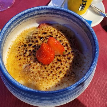 Le Tremail - Catalan Cream dessert. Extremely sweet. - Catalan Near Me - Collioure, 66