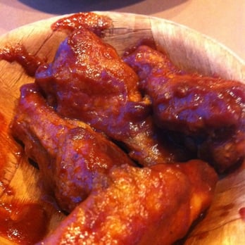 Duff's Famous Wings - Spicy Honey Garlic - Chicken Wings Near Me - Vaughan, Ontario