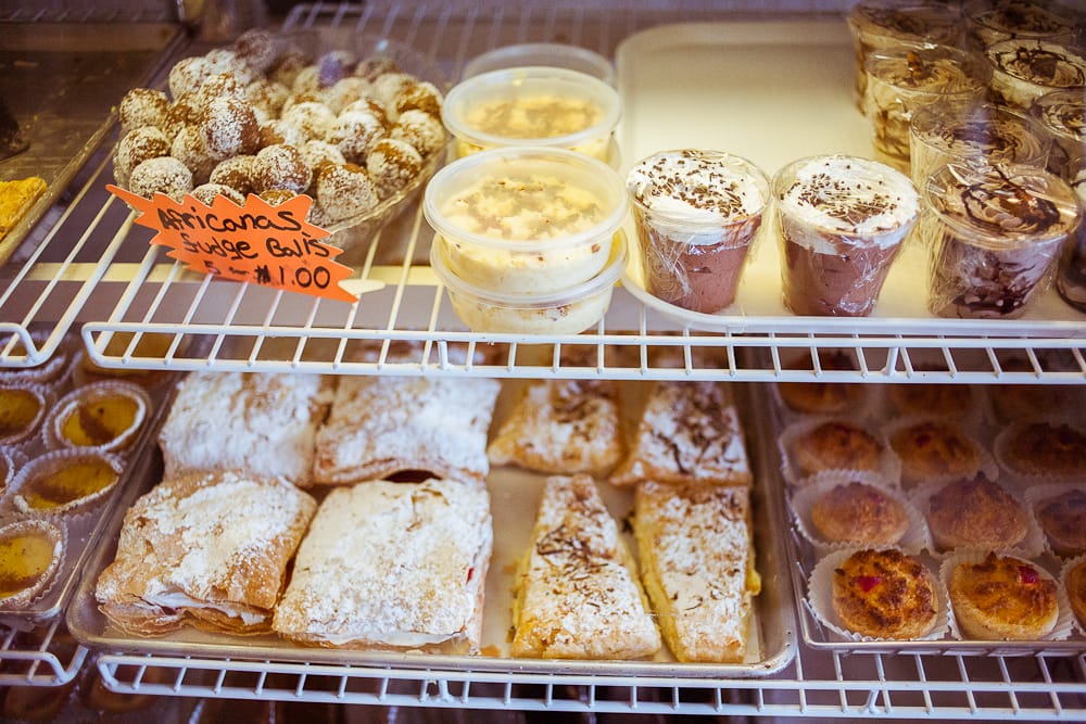 WHITE ROSE BAKERY Updated August 2024 13 Photos 1642 Pleasant St