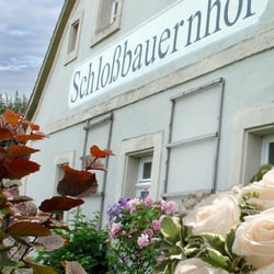 Schlossbauernhof