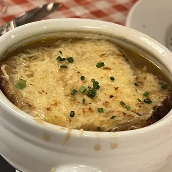 Chez Fernand - French onion soup - French Near Me - Paris, 75 Chez Fernand - French onion soup - French Near Me - Paris, 75
