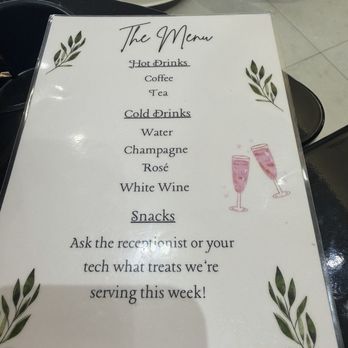 Luxe Nails & Spa - Nail Salons Near Me - Santa Ana, California