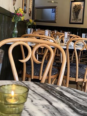Le Petit Triangle Cafe by null