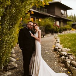 Beacon Hill Catering and Events - Bridal Portrait | Hannah Hotchkiss Photo