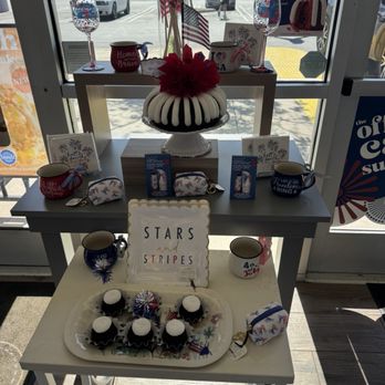 Nothing Bundt Cakes - Inside Store - Cupcakes Near Me - Perris, California