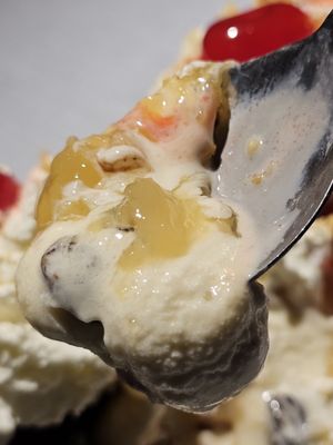 Pop's Ice Cream & Soda Bar by null