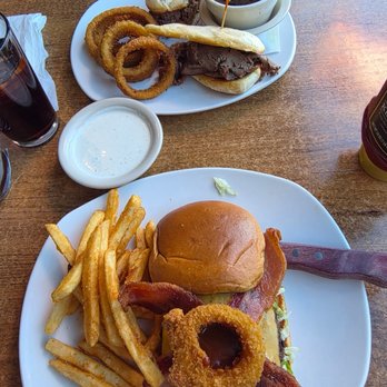 The Northern Pines Restaurant - Beef dip and the Nothern Northern Pines Cheeseburger*!!! Delicious!! - New American Near Me - Flagstaff, Arizona The Northern Pines Restaurant - Beef dip and the Nothern Northern Pines Cheeseburger*!!! Delicious!! - New American Near Me - Flagstaff, Arizona