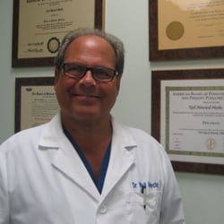 Neil Hecht, DPM