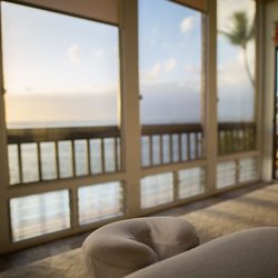 Blue Moon Massage Hale - Private couples massage suite.