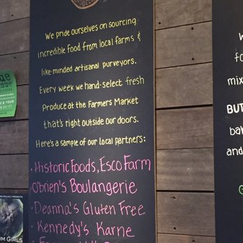 Burger Bench - First time here! They have handmade black bean burger and chocolate peanut butter banana milkshakes! Lots of beers on tap too! - American Near Me - Escondido, California