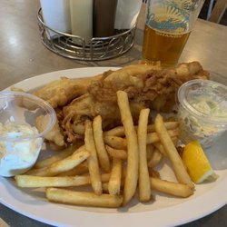 Mulligans - Fish Fry Friday