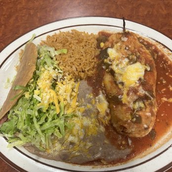 Jalapenos Restaurant - Mexican Near Me - Grover Beach, California