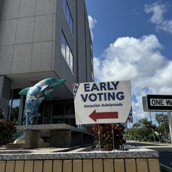 Pinellas County Courthouse - Outside