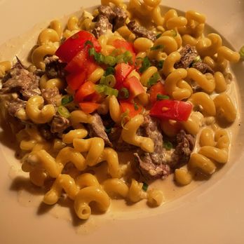 The New American Grill - Max's Mac-n-Cheese with protein - Burgers Near Me - Londonderry, Vermont The New American Grill - Max's Mac-n-Cheese with protein - Burgers Near Me - Londonderry, Vermont