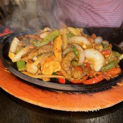 Paloma Mexican Restaurant - Fajitas (Steak and Chicken)
