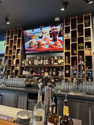 Rel'Lish Burger Lounge by null