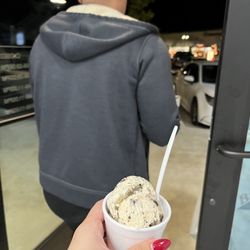 Beyond Pompeii Pizza - Free scoop of ice cream to go!