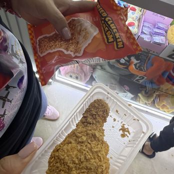 Claw World - Fried chicken ice cream - Arcades Near Me - Las Vegas, Nevada