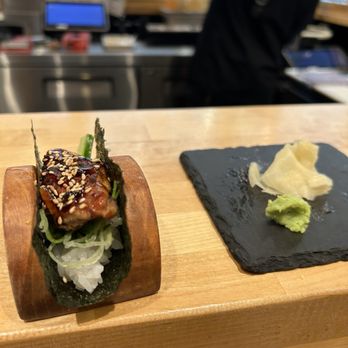 Sugo Hand Roll Bar - Unagi Hand Roll - Sushi Bars Near Me - Seattle, Washington